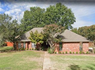 1213 Hidden Valley St, Van Buren, AR 72956