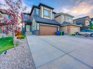 53 NE Sherwood Sq NW, Calgary, AB T3R 0R9