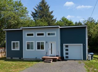 170 Auriga St SW, Ocean Shores, WA 98569