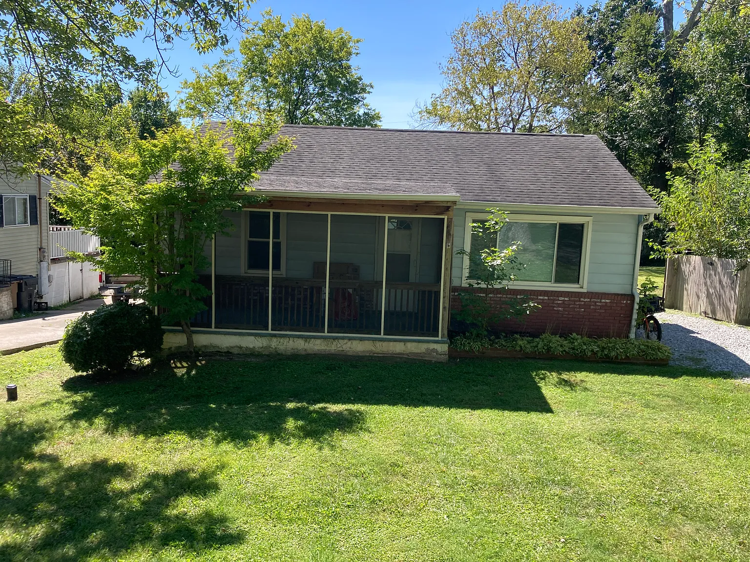 368 Hiawassee Ave — Photo 1