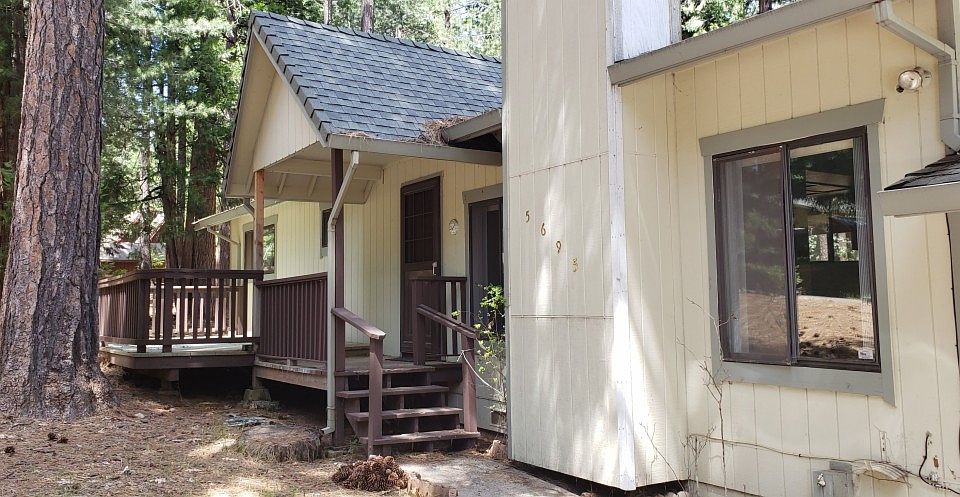2nd image of 5695 Columbine Way