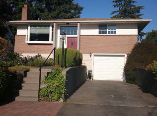 3044 50th Ave SW, Seattle, WA 98116