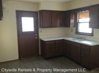 9729 W Reichert Pl, Milwaukee, WI 53225