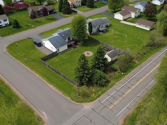 4th image of 2606 Parkway Lane