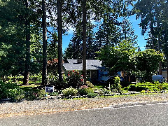 5th image of 3904 52nd Street Ct NW