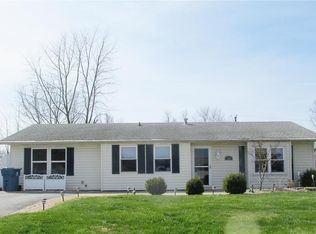 722 Albers Ln, Bethalto, IL