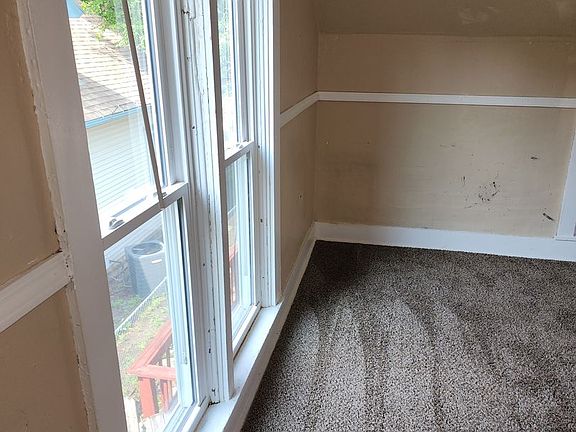 5th image of 229 N College Ave