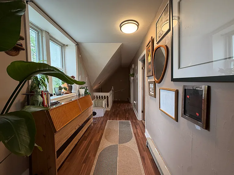 210 Center St #3 — Photo 8