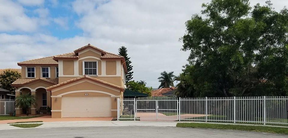 1st image of 785 NW 131st Avenue