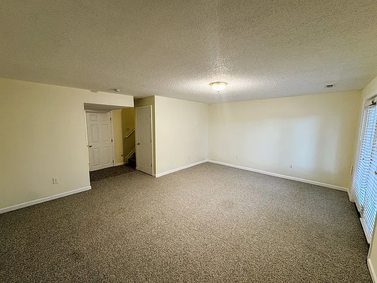 1422 Founders Way — Photo 23