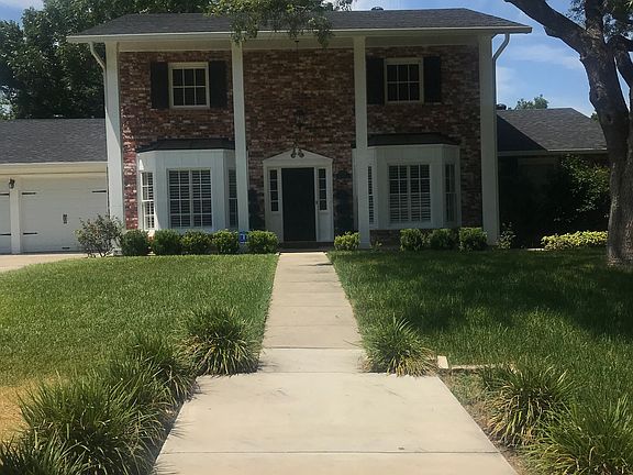 2nd image of 3031 Knight Robin Dr