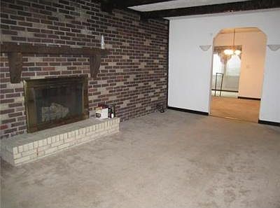 3rd image of 2625 Hayslette Ave