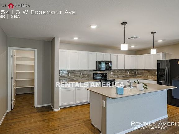 4th image of 15413 W Edgemont Ave