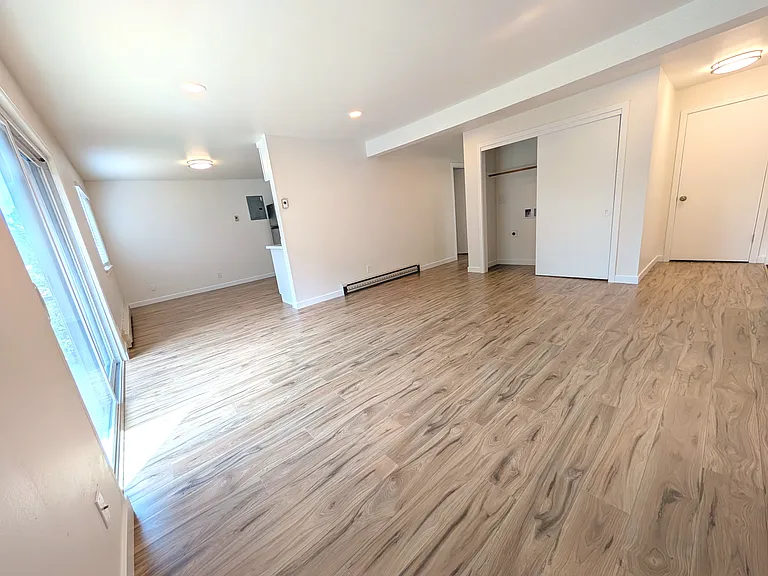 2222 Gilman Dr W #4 — Photo 10