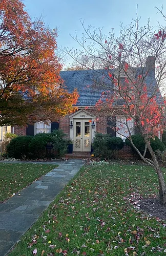 3419 Summerville St Photo 1