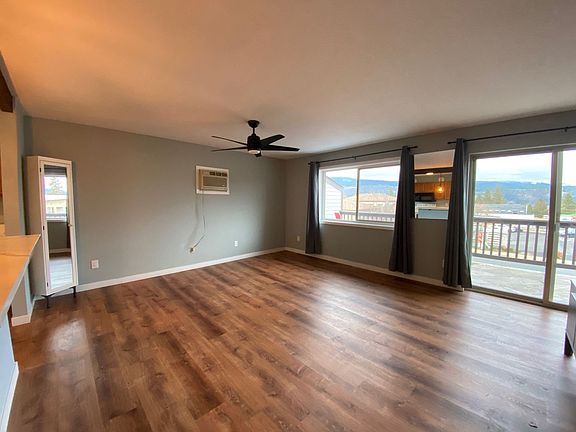 2nd image of 2495 Wasco St APT B