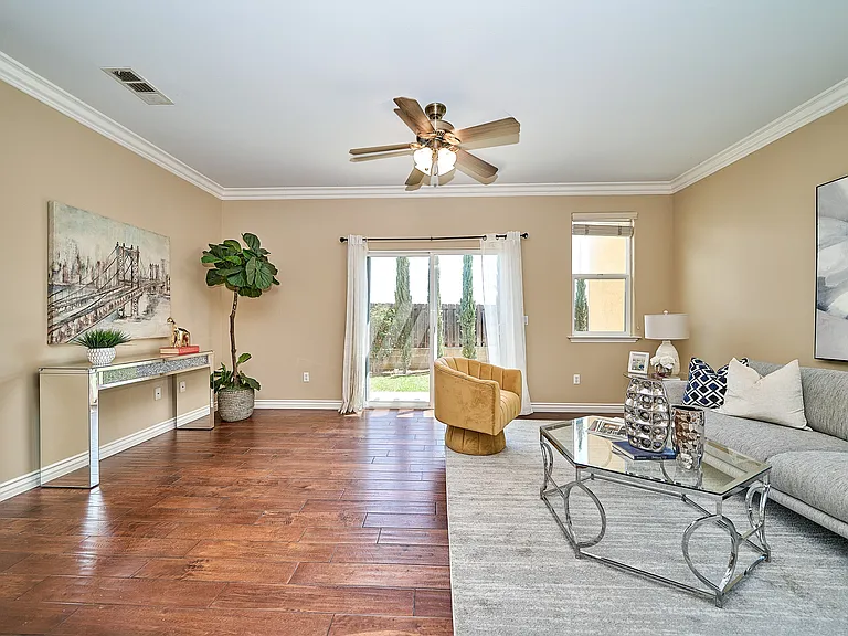2577 Mountain Ave — Photo 16