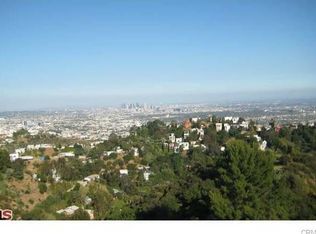 Elusive Dr, Los Angeles, CA 90046