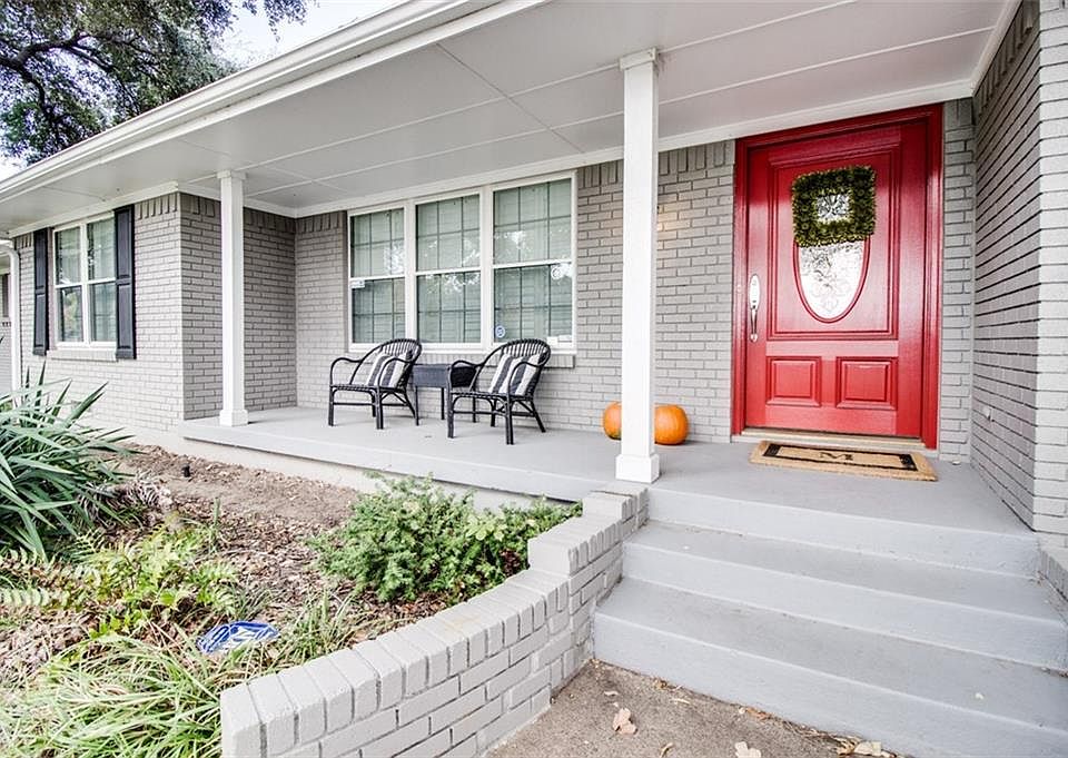 2nd image of 7629 Spring Valley Rd
