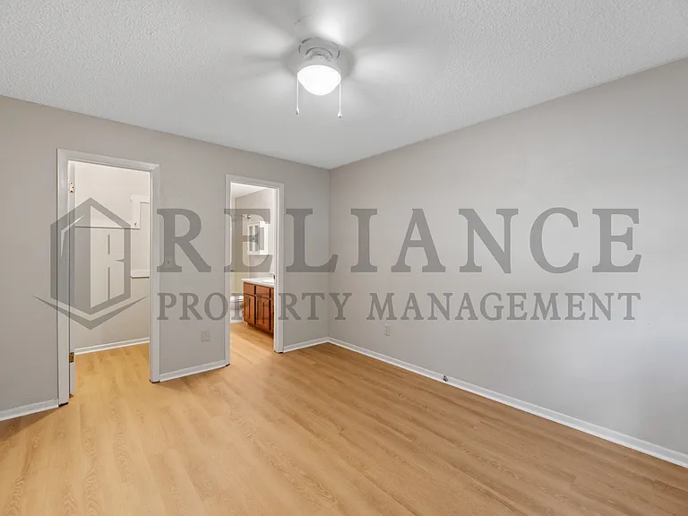 10919 W Nantucket St — Photo 13