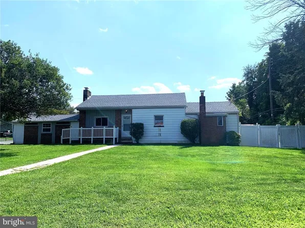 2200 33rd St SW, Allentown, PA 18103