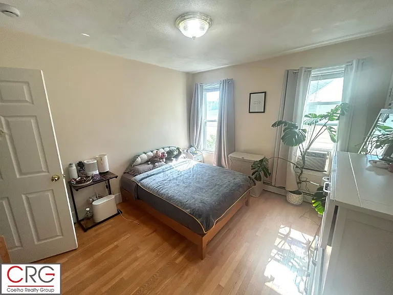 45 Bristol St #2 — Photo 16
