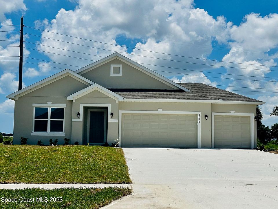 1st image of 4618 Lago Vista Dr