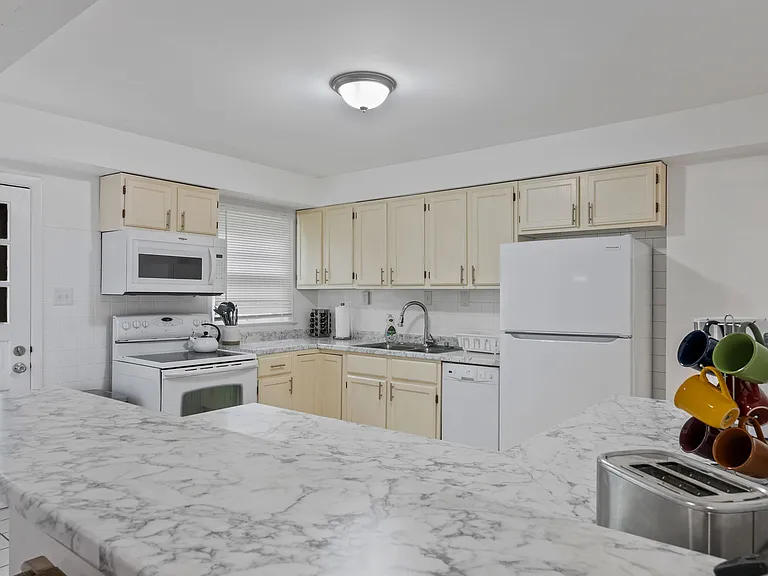 65 Saint Virgil Ln — Photo 13