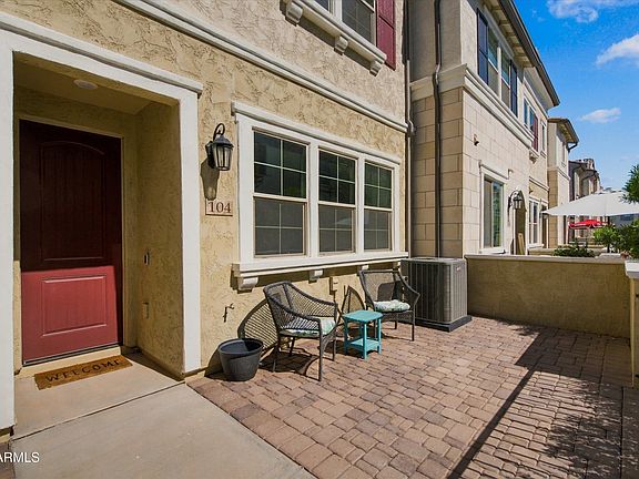 4th image of 1821 E BERNIE Lane #104