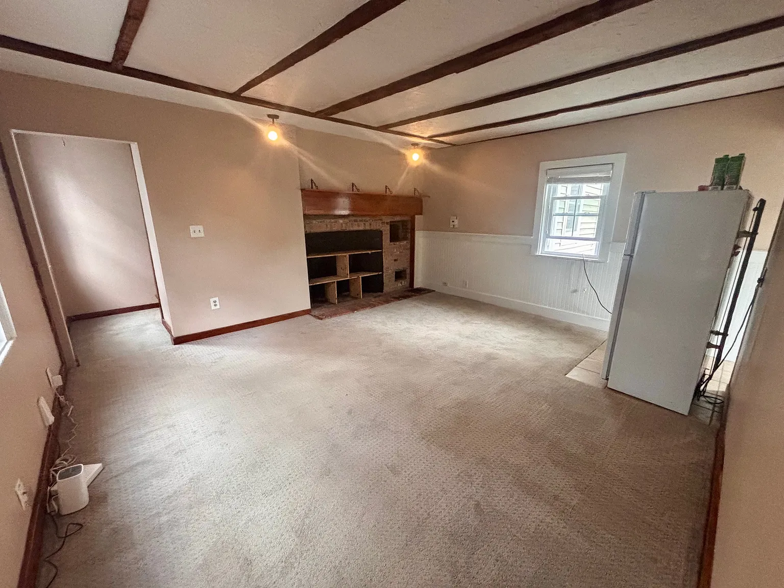 1 bed, 900 sqft, $1,995 — Photo 2