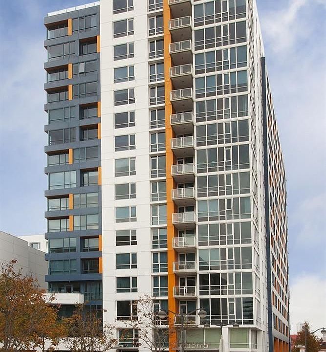 1st image of 300 Berry St Unit 516