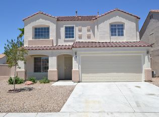 912 Country Back Rd, Las Vegas, NV 89123