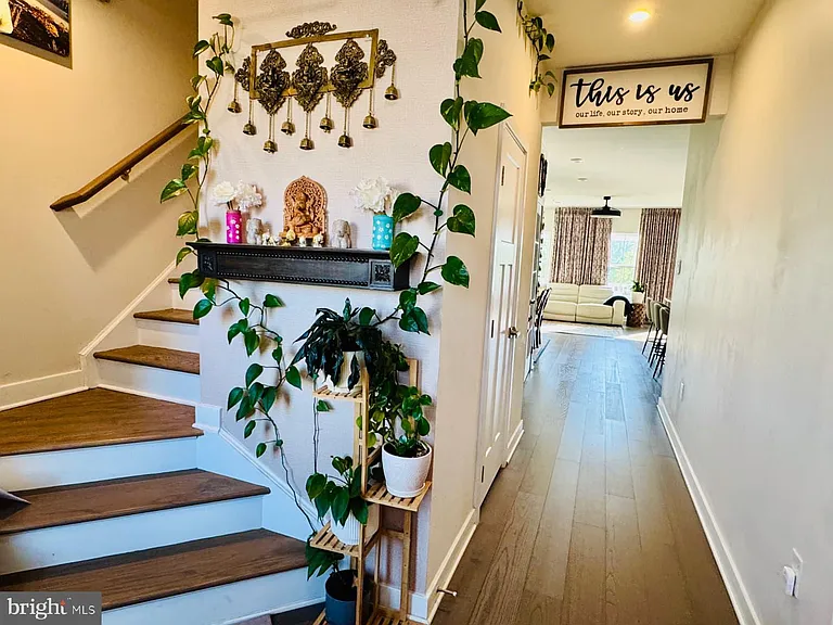 252 Chase Dr — Photo 2