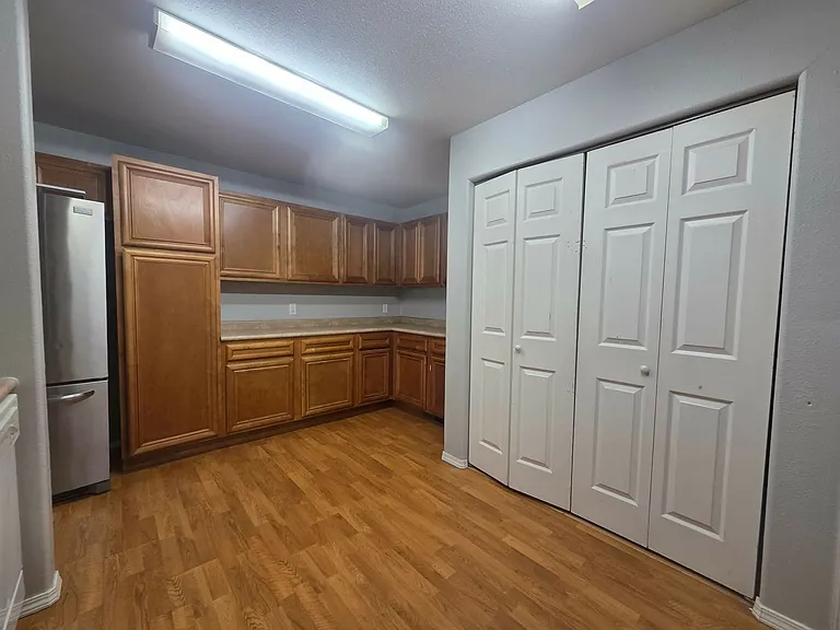 906 Whitetail Ct — Photo 9