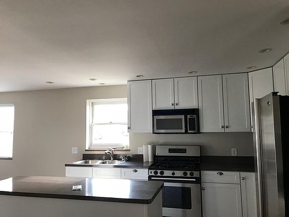 2nd image of 1308 W 70th St