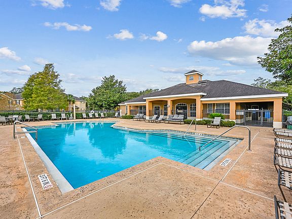 2nd image of 1201 W Pointe Villas Blvd #7-204