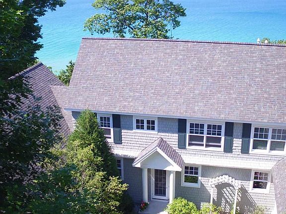 4th image of 830 Crystal Downs Dr