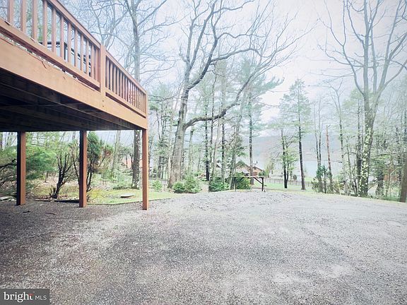 3rd image of 499 Rock Lodge Rd