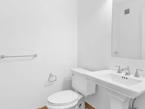 45 Park Avenue 1206 image 6 of 6