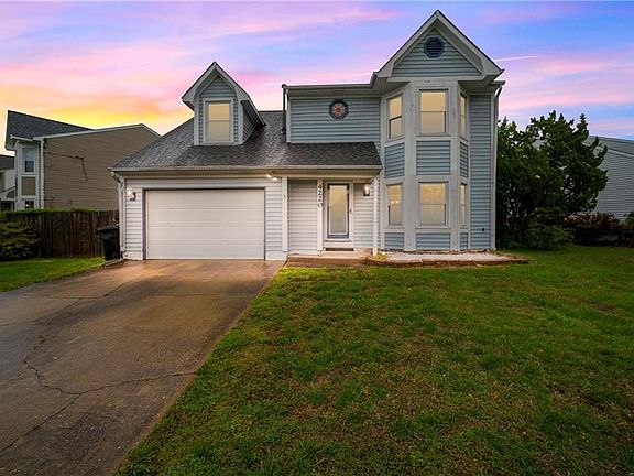 2nd image of 4220 Eagle Rock Ct