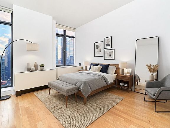 4th image of 49 E 34th St APT 22B