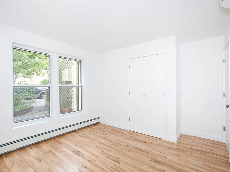 437 Prospect Pl #1 — Photo 4