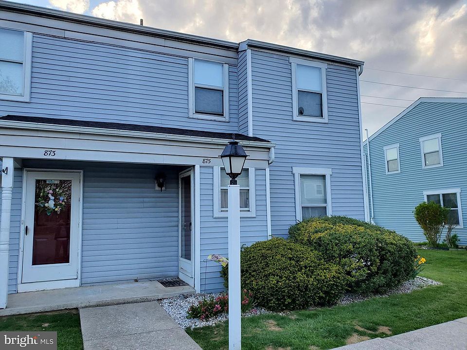 2nd image of 875 Old Silver Spring Rd
