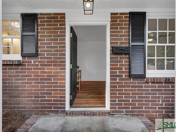 4th image of 2102 Brentwood Drive
