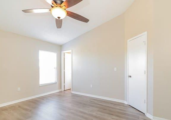 3rd image of 3727 Imperial Dr #1
