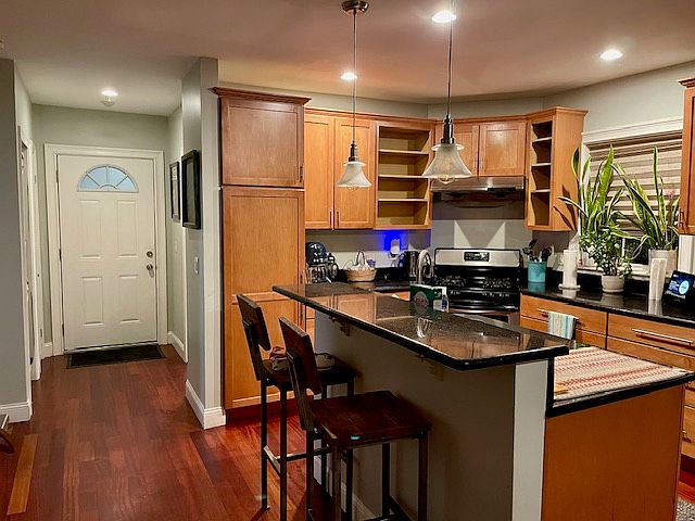 1st image of 63 Chestnut Ave #1