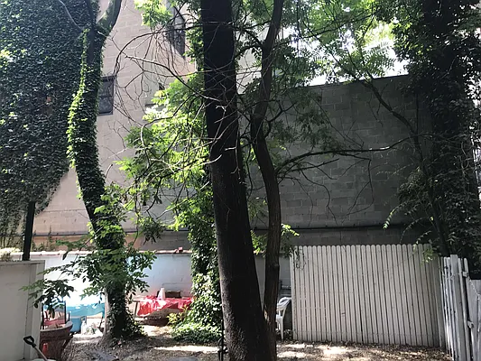 Rented by Village Living Realty | media 16