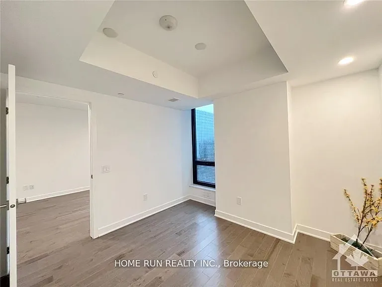340 Queen St #1710 — Photo 14