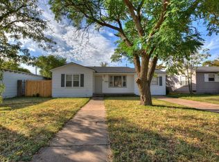 1917 43rd St, Lubbock, TX 79412