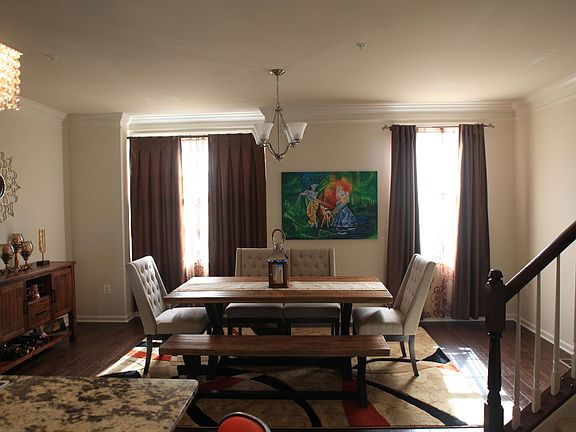 2nd image of 22601 Norwalk Sq #40
